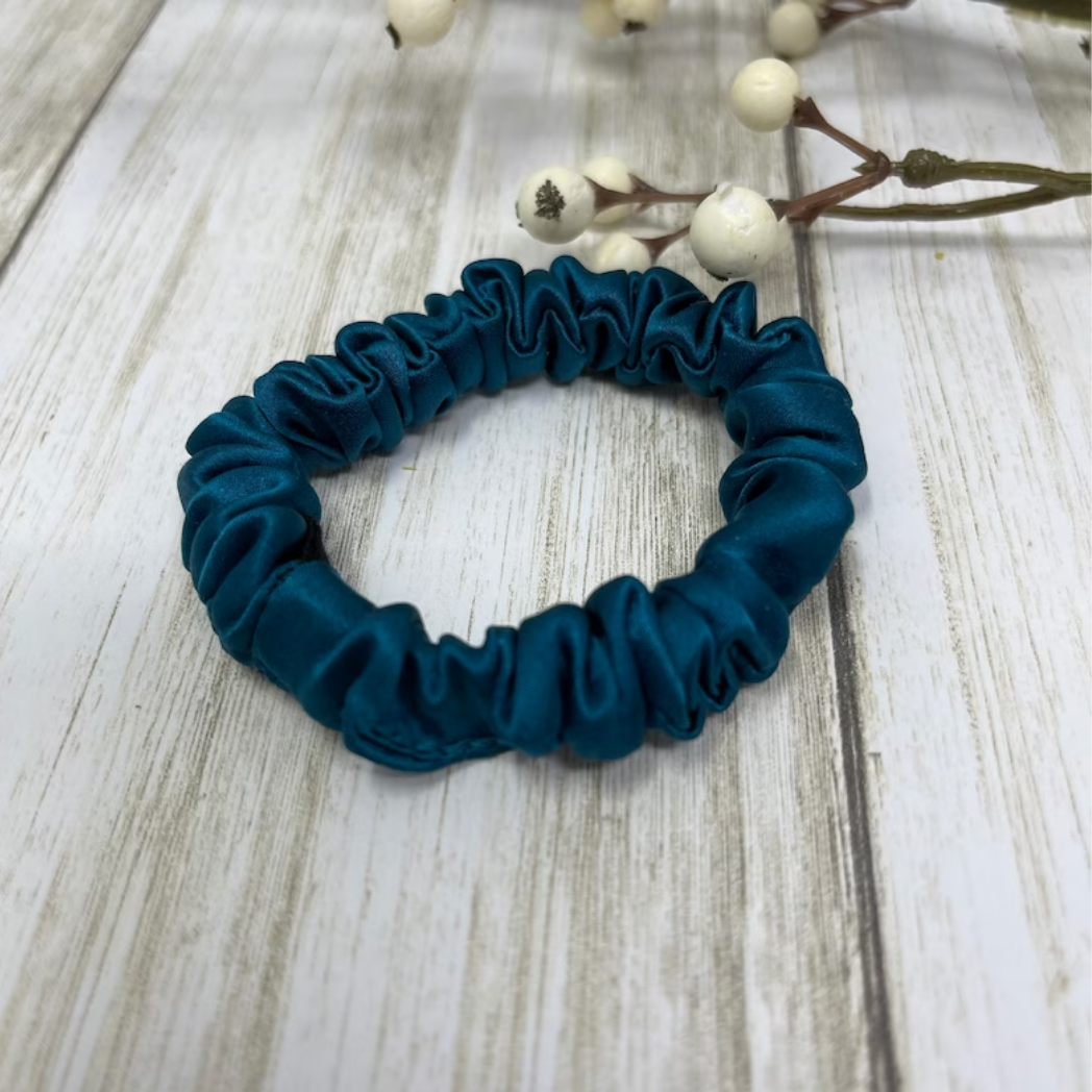 5PCS Satin Silk skinny scrunchies Hair Ties Girls Ponytail Holders Scrunchies Accessories for Woman