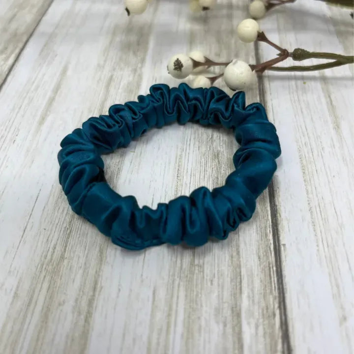 5PCS Satin Silk skinny scrunchies Hair Ties Girls Ponytail Holders Scrunchies Accessories for Woman